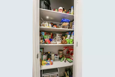 910 W 25th Street #204, Austin, TX 78705 - Photo 14