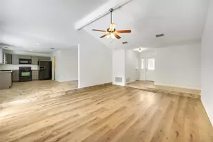 1302 Cedar Park Dr, Cedar Park, TX 78613 - Photo 4