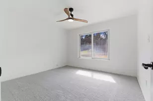 417 Oak Ridge Dr, San Marcos, TX 78666 - Photo 24