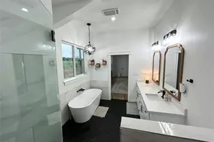 720 County Rd 2337, Lampasas, TX 76550 - Photo 12