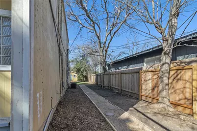 5210 Woodrow Avenue, Austin, TX 78756 - Photo 14