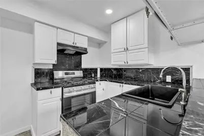 5210 Woodrow Avenue, Austin, TX 78756 - Photo 4