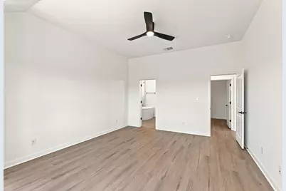 6916 Cliff Rose Drive, Spicewood, TX 78669 - Photo 12