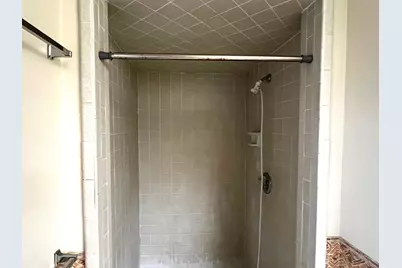 180 Steven Court, La Grange, TX 78945 - Photo 16