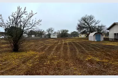 180 Steven Court, La Grange, TX 78945 - Photo 20