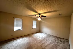 180 Steven Ct, La Grange, TX 78945 - Photo 10