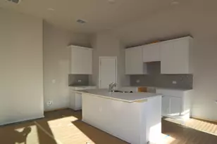 9201 Corvallis Dr, Austin, TX 78747 - Photo 4