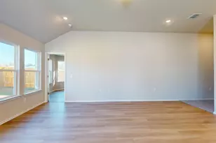 9201 Corvallis Dr, Austin, TX 78747 - Photo 10