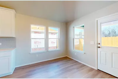 9201 Corvallis Drive, Austin, TX 78747 - Photo 6