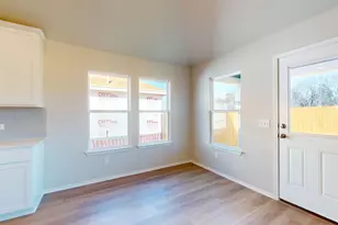 9201 Corvallis Dr, Austin, TX 78747 - Photo 6