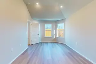 9201 Corvallis Dr, Austin, TX 78747 - Photo 12