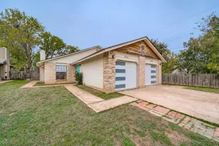 414 Cypress Ln, Round Rock, TX 78664 - Photo 1
