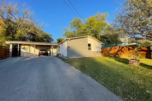 2910 Pecan Springs Rd, Austin, TX 78723 - Photo 6