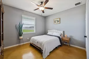 5476 County Rd 427, Stockdale, TX 78160 - Photo 24