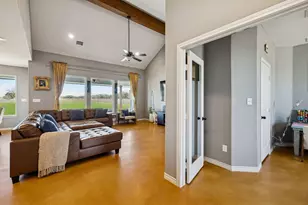 5476 County Rd 427, Stockdale, TX 78160 - Photo 20