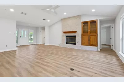 10504 Loring Drive, Austin, TX 78750 - Photo 4