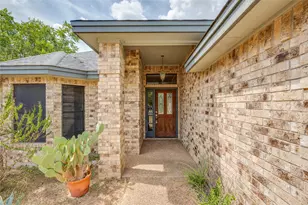 13102 Villa Park Dr, Austin, TX 78729 - Photo 2