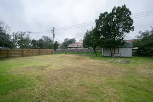 13102 Villa Park Dr, Austin, TX 78729 - Photo 38