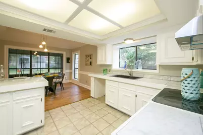 13102 Villa Park Drive, Austin, TX 78729 - Photo 10