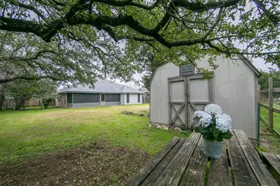 13102 Villa Park Drive, Austin, TX 78729 - Photo 36