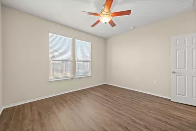 5704 Levenwood Lane, Austin, TX 78724 - Photo 14