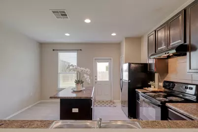 5704 Levenwood Lane, Austin, TX 78724 - Photo 8