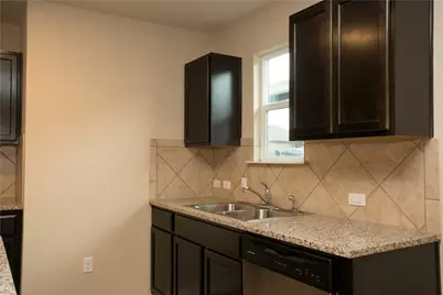 142 Sulphur River Loop, Hutto, TX 78634 - Photo 4