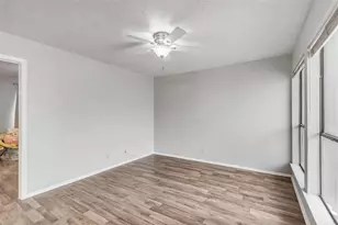 3115 Helms St, Austin, TX 78705 - Photo 16