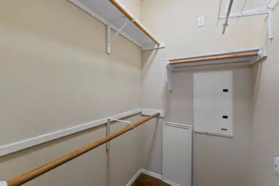 910 W 25th Street #209, Austin, TX 78705 - Photo 12
