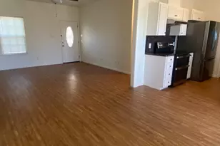 112 Palmo Dr, Luling, TX 78648 - Photo 24