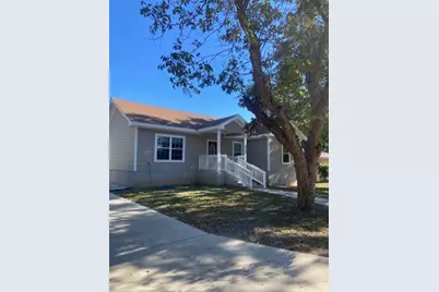 112 Palmo Drive, Luling, TX 78648 - Photo 1