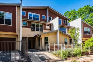 2608 E 6th St, Austin, TX 78702 - Photo 20