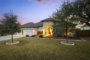 479 Crosswater Ln, Dripping Springs, TX 78620 - Photo 2