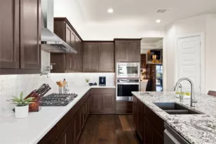 479 Crosswater Ln, Dripping Springs, TX 78620 - Photo 8