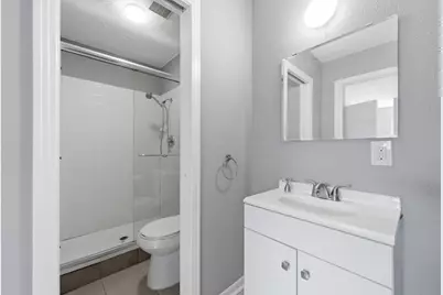 6406 Chimney Creek Circle #B, Austin, TX 78723 - Photo 16