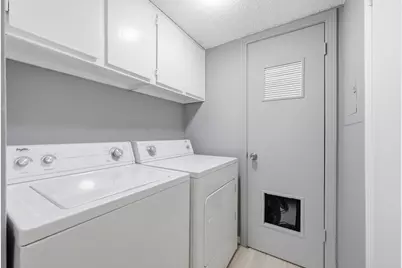 6406 Chimney Creek Circle #B, Austin, TX 78723 - Photo 12
