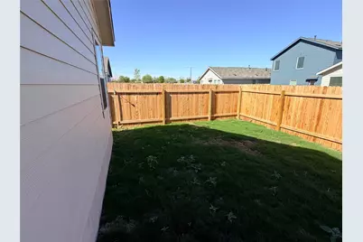 208 Skyfire Street, Hutto, TX 78634 - Photo 20