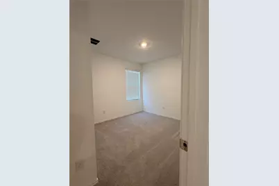 208 Skyfire Street, Hutto, TX 78634 - Photo 10