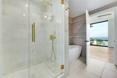 70 Rainey Street #2302, Austin, TX 78701 - Photo 16