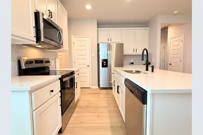 244 Wild Wind Trail, Jarrell, TX 76537 - Photo 20