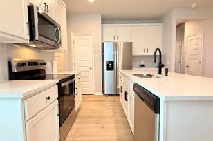 244 Wild Wind Trail, Jarrell, TX 76537 - Photo 20