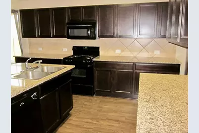 541 Alpha, Kyle, TX 78640 - Photo 4