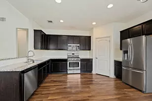 108 Schuster Ct, Georgetown, TX 78626 - Photo 6