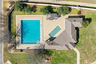 2305 Candle Ridge Trail, Georgetown, TX 78626 - Photo 36