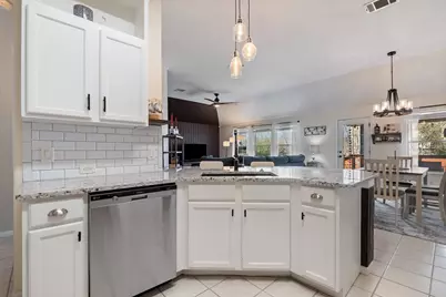 2305 Candle Ridge Trail, Georgetown, TX 78626 - Photo 10