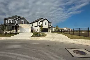 253 Inlet Ln, Leander, TX 78641 - Photo 2