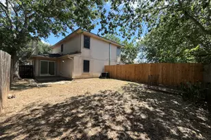 2906 Kestrel Dr, Austin, TX 78745 - Photo 22