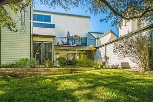 17 Casa Verde St, Lakeway, TX 78734 - Photo 2
