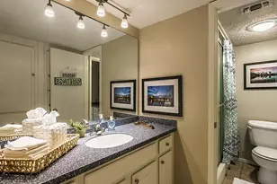 17 Casa Verde St, Lakeway, TX 78734 - Photo 12
