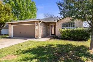 202 Matthew Cove, Hutto, TX 78634 - Photo 2